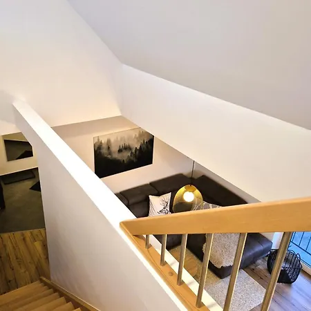 21133 * Вінтерберг